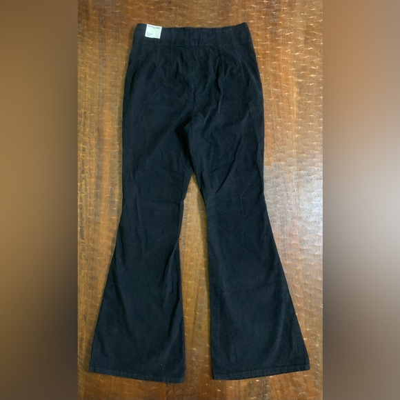 NWOT We The Free Size 31 Jayde Black High Rise Corduroy Flare Leg Jeans - Picture 11 of 11